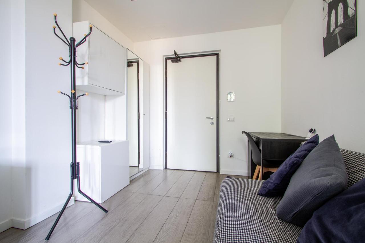 Lux Apartment Milano Metro M2 Extérieur photo